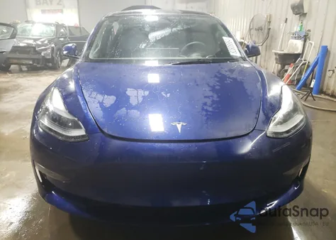 2023 Tesla Model 3 z USA, uszkodzony, nr VIN 5YJ3E1EA4PF656266